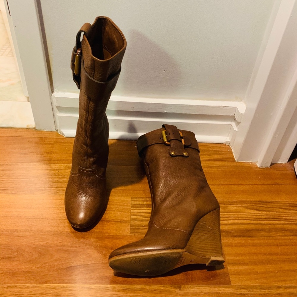 Chloe boots - Picture 1 of 2